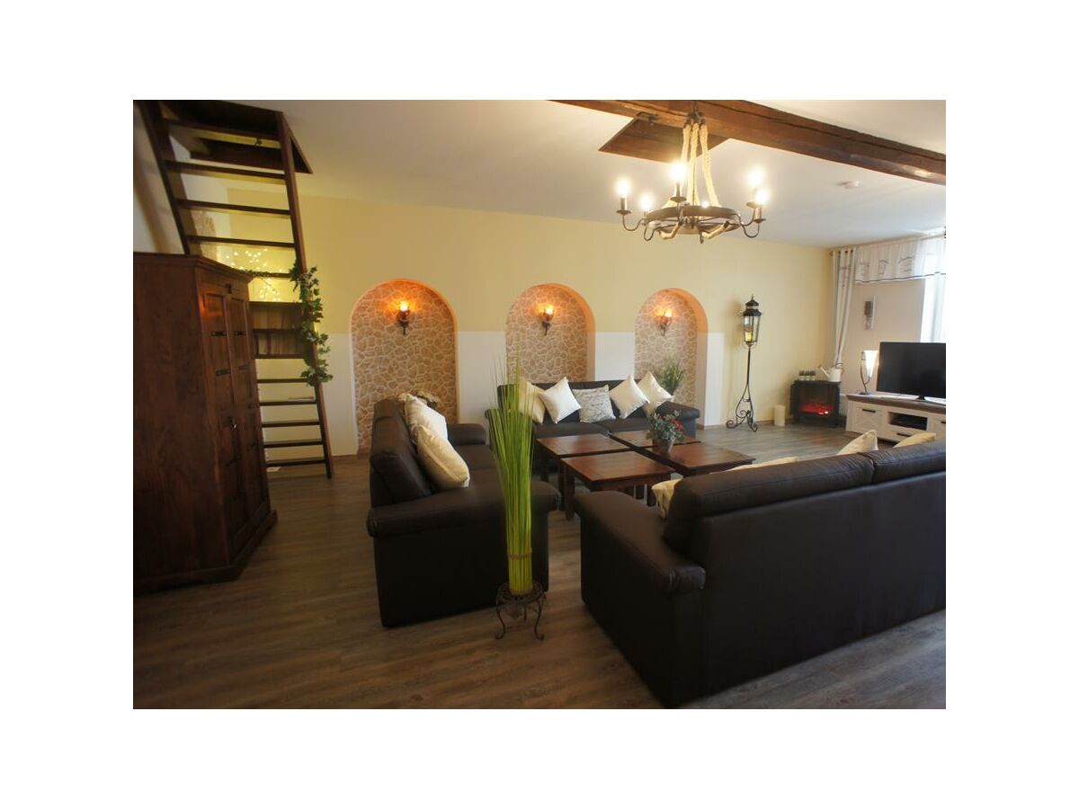 Apartment 10-Bett-Ferienhaus, Dusche oder Bad, 5 Schlafzi. - Outdoor photo 2