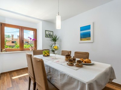 Holiday house Bepina - Features photo 13