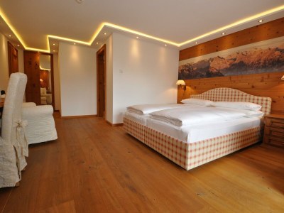 Holiday room Doppelzimmer mit Balkon 303 - Features photo 26