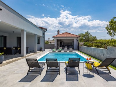 Villa Villa Speranza with Private Illuminated Pool - Outdoor photo 3