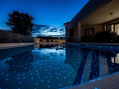 Villa Villa Speranza with Private Illuminated Pool - Outdoor photo 11