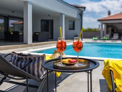 Villa Villa Speranza with Private Illuminated Pool - Outdoor photo 17