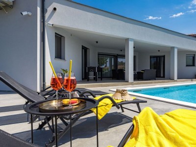 Villa Villa Speranza with Private Illuminated Pool - Outdoor photo 20