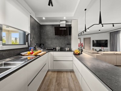 Villa Villa Speranza with Private Illuminated Pool - Features photo 48