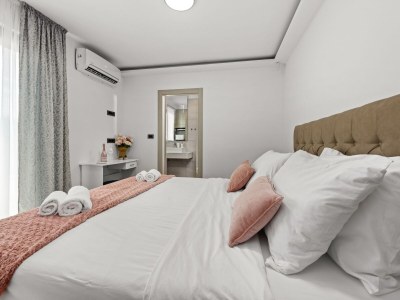 Villa Villa Speranza with Private Illuminated Pool - Features photo 52