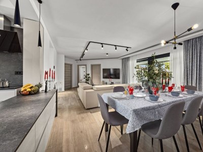 Villa Villa Speranza with Private Illuminated Pool - Features photo 68