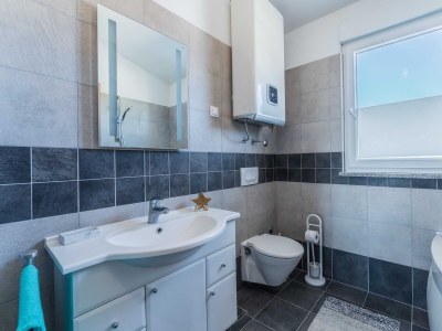 Holiday house Villa Sunshine with Private Heated Pool - Features photo 26