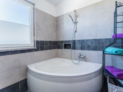 Holiday house Villa Sunshine with Private Heated Pool - Features photo 27