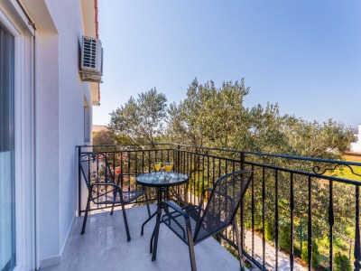 Holiday house Villa Sunshine with Private Heated Pool - Environment photo 35