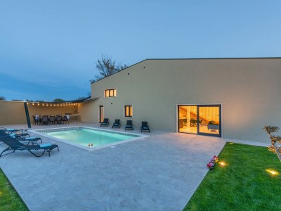 Villa Villa Ulika - Pool, Jacuzzi and Sauna - Outdoor photo 3