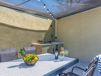 Villa Villa Ulika - Pool, Jacuzzi and Sauna - Outdoor photo 9