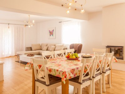 Villa with pool near Krk - Features photo 13