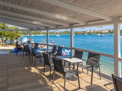 Holiday apartment BRINA with a pleasant terrace near Pula - Environment photo 33