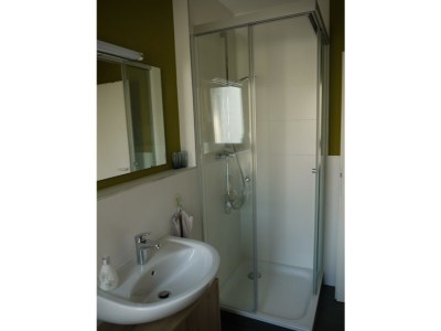 Apartment Fewo, Bad, WC, neuwertig - Features photo 48