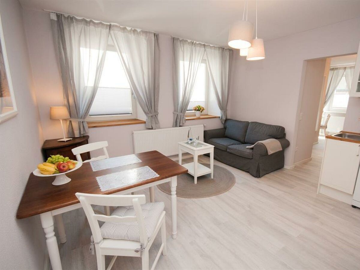 Apartment Wohnung Grauburgunder