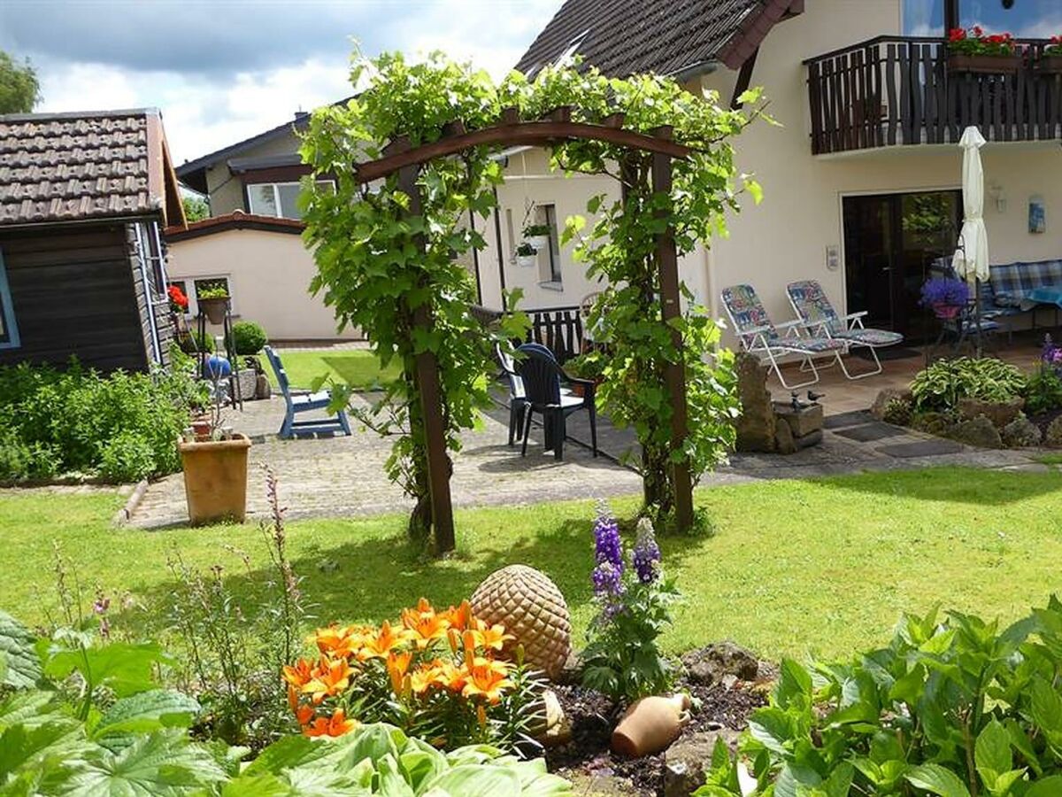 Apartment 2-Bett-Ferienwohnung - Nichtraucher - - Outdoor photo 4