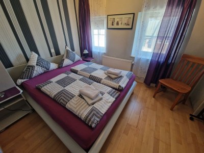 Apartment 12-Bett-Ferienhaus Du/Bad/WC (12 Erw, 2 Ki,1 Baby) - Outdoor photo 7