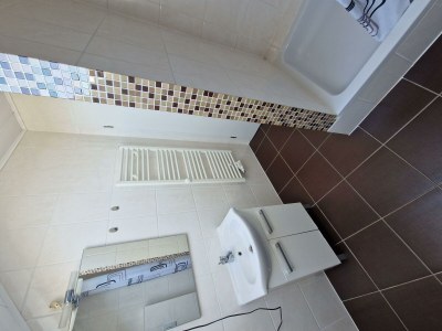 Apartment 12-Bett-Ferienhaus Du/Bad/WC (12 Erw, 2 Ki,1 Baby) - Features photo 18