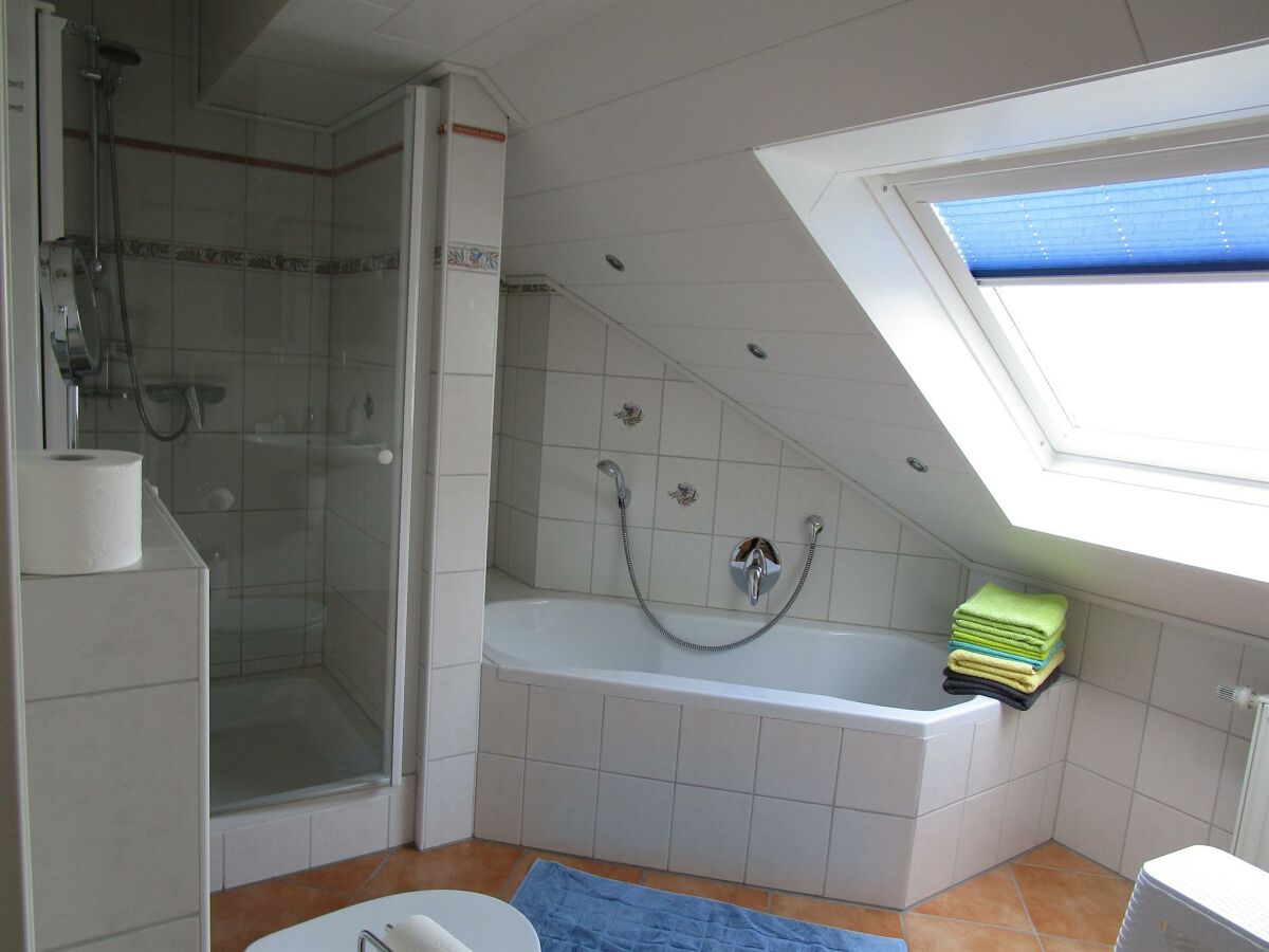 Holiday room Doppelzimmer, Dusche, WC, gartenseitig - Outdoor photo 5