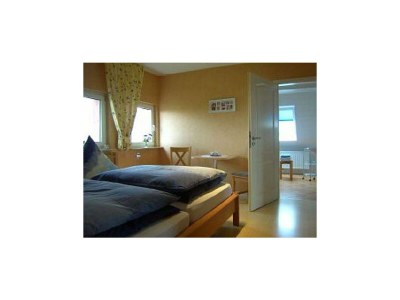 Holiday room Doppelzimmer, Dusche, WC, gartenseitig - Outdoor photo 6