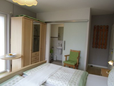 Holiday room Doppelzimmer, Dusche, WC, gartenseitig - Outdoor photo 29