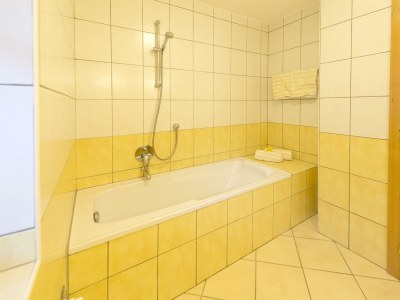 Apartment Deluxe Apartment mit 3 Schlafzimmer und Südbalkon - Features photo 39