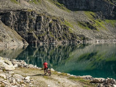 Holiday room Familienzimmer, Dusche, WC, waldseitig - Outdoor photo 5