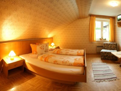 Holiday room Familienzimmer, Dusche, WC, waldseitig - Features photo 31