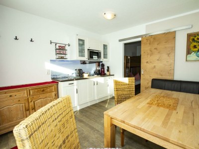 Apartment Appartement- Nr. 2 - Dusche/WC, 1 Schlafraum - Features photo 37