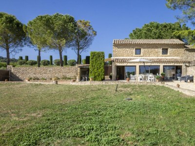 Holiday house Gîte Tresques - Environment photo 25