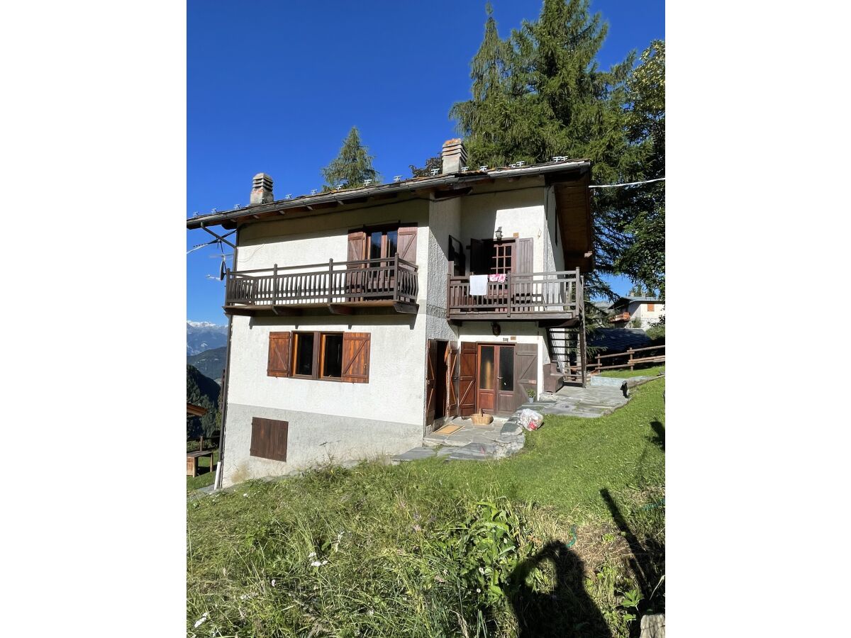 Holiday apartment Chamois - Outdoor photo 2