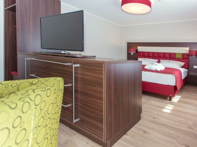 Holiday room Suite, Dusche, WC, ruhig - Features photo 32