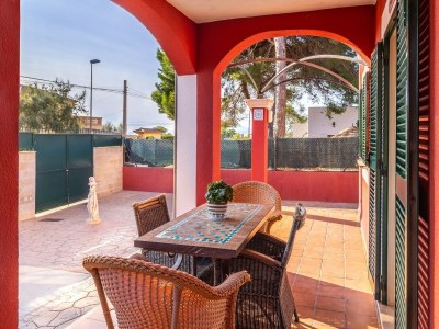 Holiday house Tranquil Villa Stay in Tolleric - Outdoor photo 11