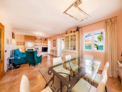 Holiday house Tranquil Villa Stay in Tolleric - Features photo 17