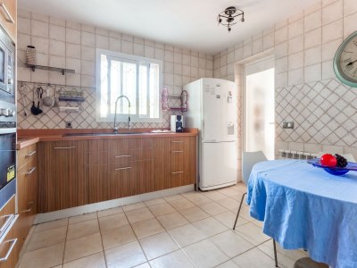 Holiday house Tranquil Villa Stay in Tolleric - Features photo 27