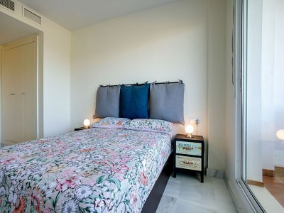 Apartment Beachside Apartment with Pool - Features photo 12