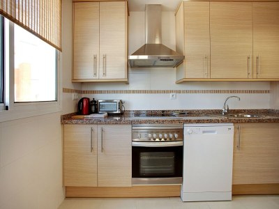 Apartment Beachside Apartment with Pool - Features photo 22