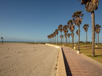 Apartment Beachside Apartment with Pool - Environment photo 30