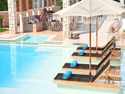 Holiday house Villa am Kournas-See mit privatem Pool - Outdoor photo 7