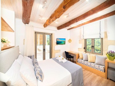 Holiday house Villa am Kournas-See mit privatem Pool - Features photo 16