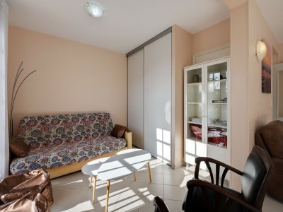 Apartment Charmante Wohnung mit Pool - Features photo 23