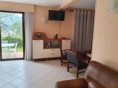 Apartment Charmante Wohnung mit Pool - Features photo 25