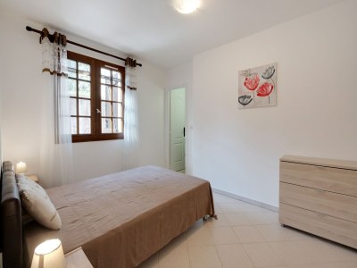 Apartment Charmante Wohnung mit Pool - Features photo 30