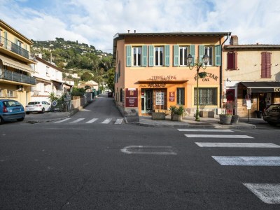 Apartment Charmante Wohnung mit Pool - Environment photo 36