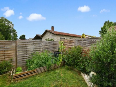Holiday house Zen-Zimmer in Wohngemeinschaf (Eigentümer vor Ort) - Outdoor photo 7