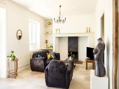 Holiday house Holiday home with pool in Coubjours - Features photo 19