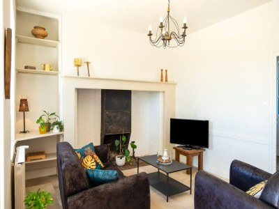 Holiday house Holiday home with pool in Coubjours - Features photo 25