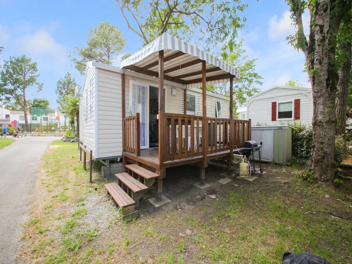 Chalet Mobilheim in Saint-Jean nahe Strand & Pool