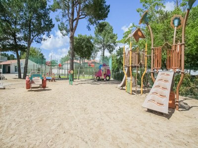 Chalet Mobilheim in Saint-Jean nahe Strand & Pool - Outdoor photo 39