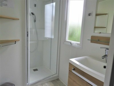 Chalet Mobile Home Saint Jean near Demoiselles Beach - Features photo 21